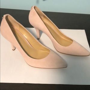 ‼️‼️New Michael Kors Kitty Pump💕